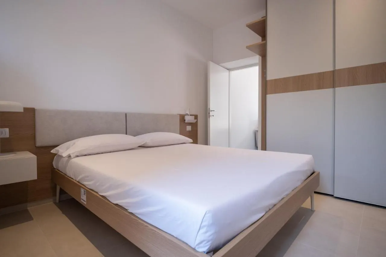 招待所 Nautika Suites 阿尔盖罗