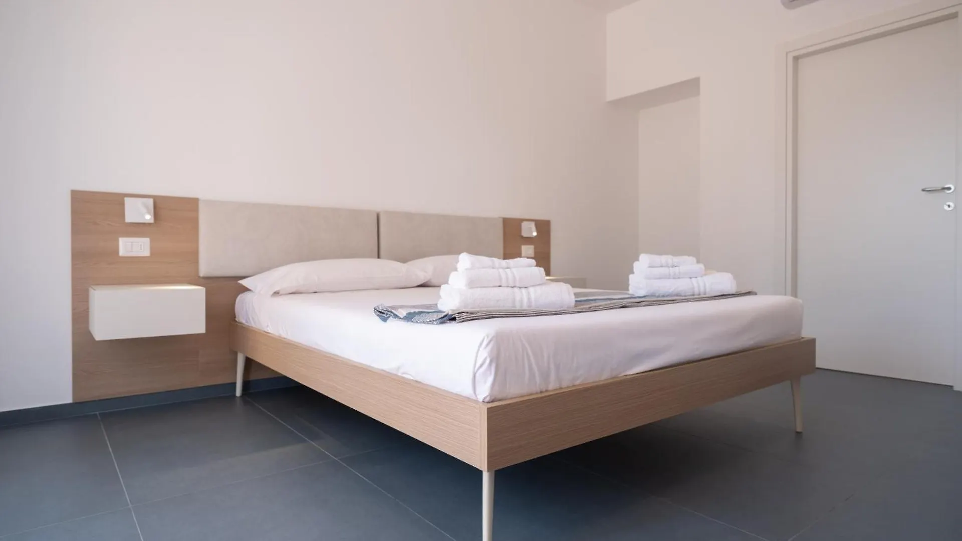 Nautika Suites Alghero 0*,