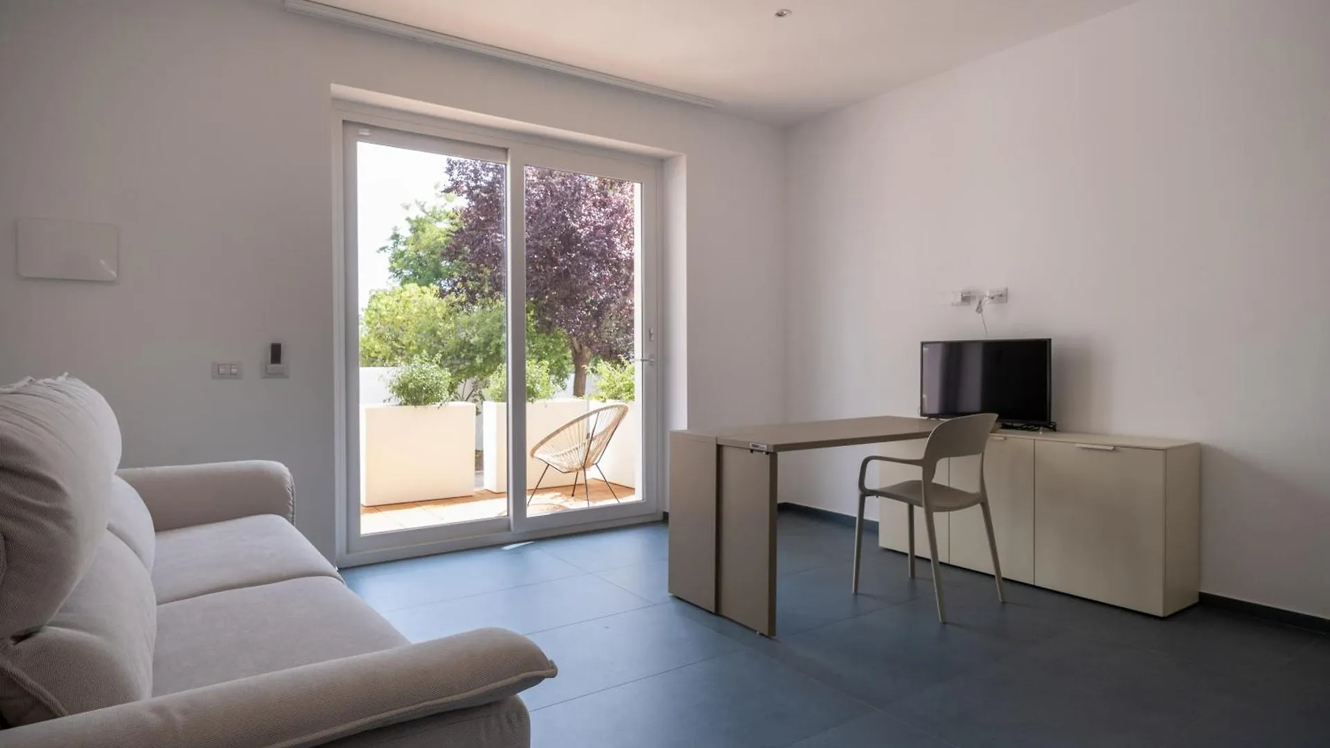 Nautika Suites Alghero 0*,