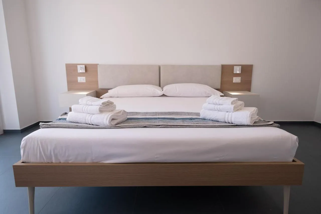 بيت ضيافة Nautika Suites ألغيرو