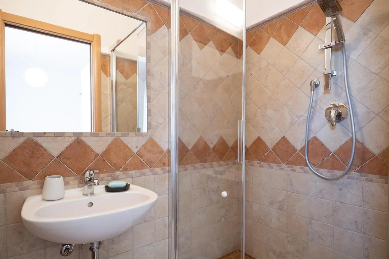 Nautika Suites ألغيرو بيت ضيافة