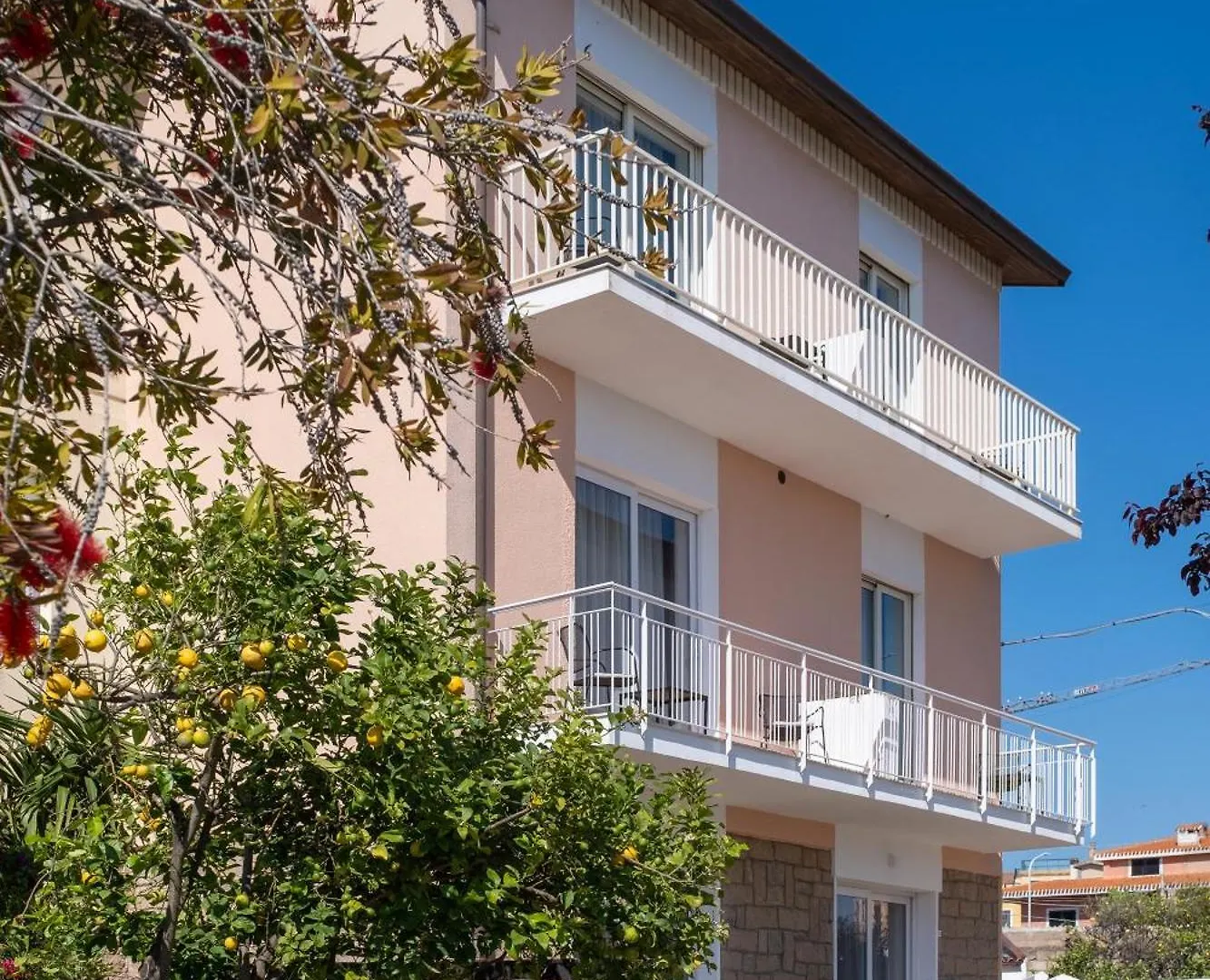 بيت ضيافة Nautika Suites ألغيرو